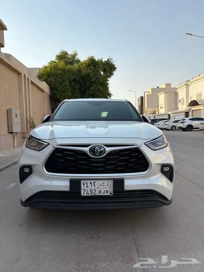 تويوتا هايلاندر هايبرد 0