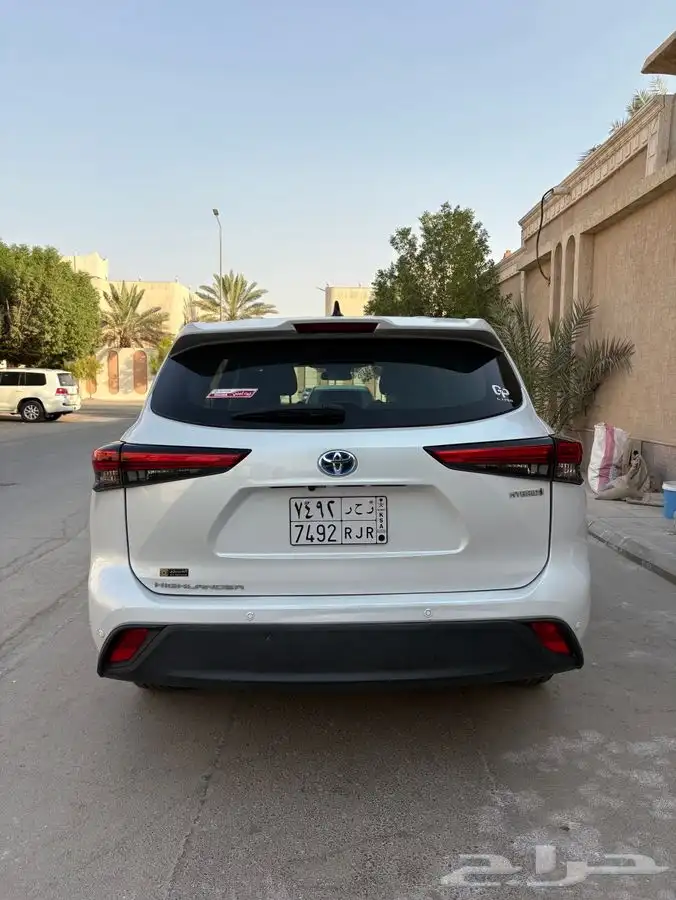 تويوتا هايلاندر هايبرد 2