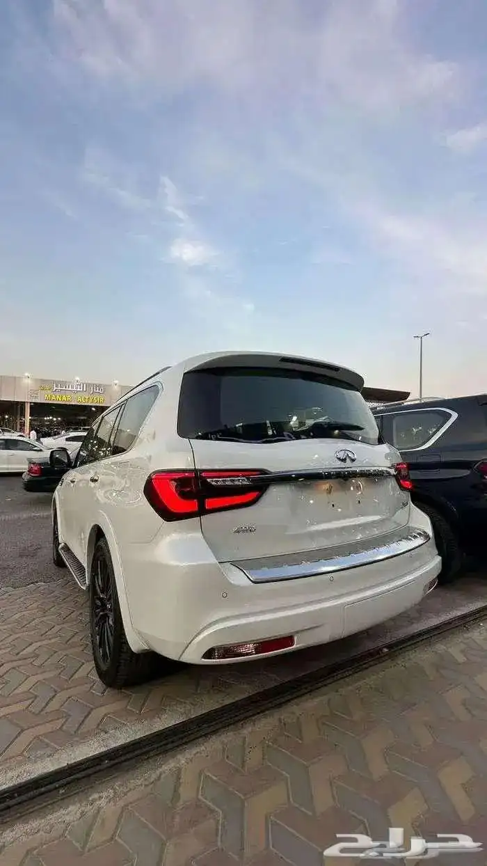 انفينتي QX80 برواكتيف بلاك موديل 2024 كاش وتقسيط 2
