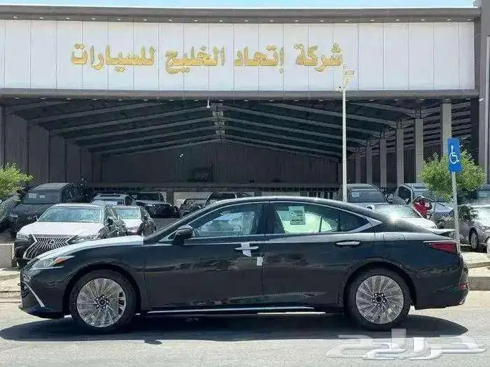 لكزسCA ES 350 استاندر مطور بريمي 2025 2