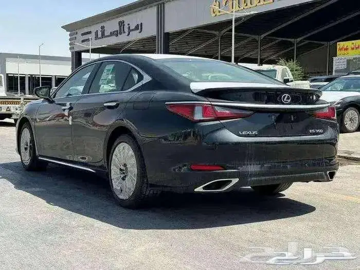لكزسCA ES 350 استاندر مطور بريمي 2025 5