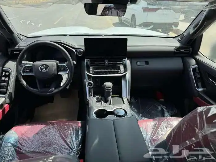 لاندكروزر VXR بريمي فل كامل موديل 2025 7