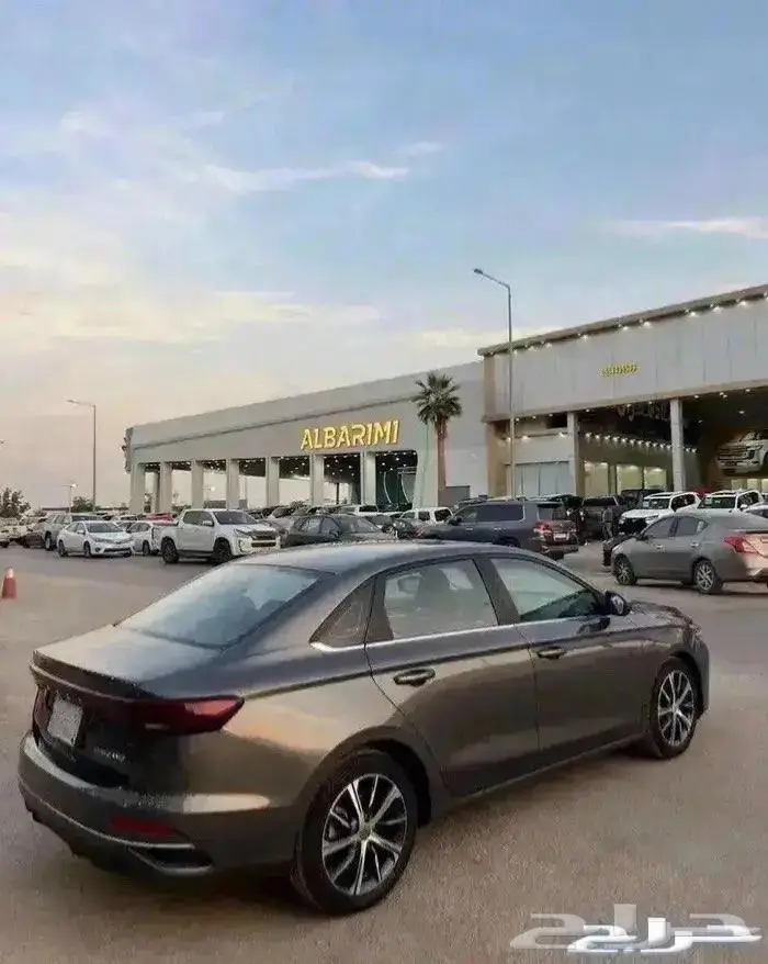 جيلي امجراند 7 2023 فل كامل 4