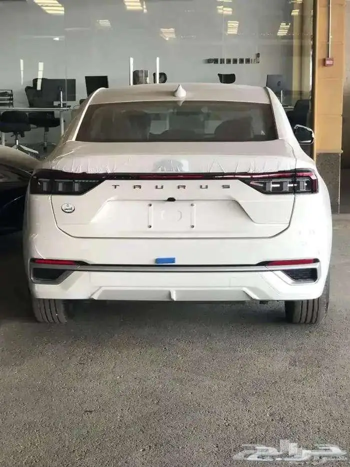 فورد تورس امبيانتي خليجي 2025 بقسط 1780 لدى الحسن 2