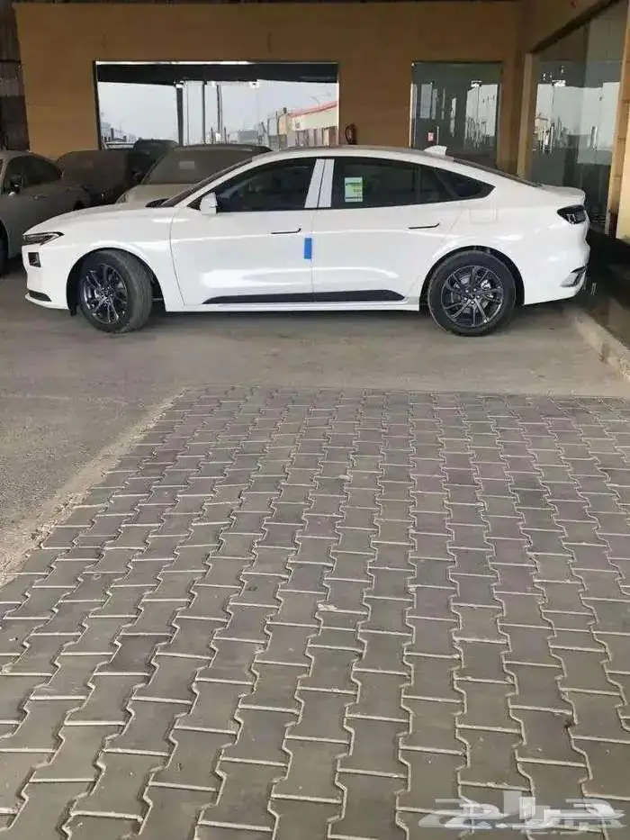 فورد تورس امبيانتي خليجي 2025 بقسط 1780 لدى الحسن 1