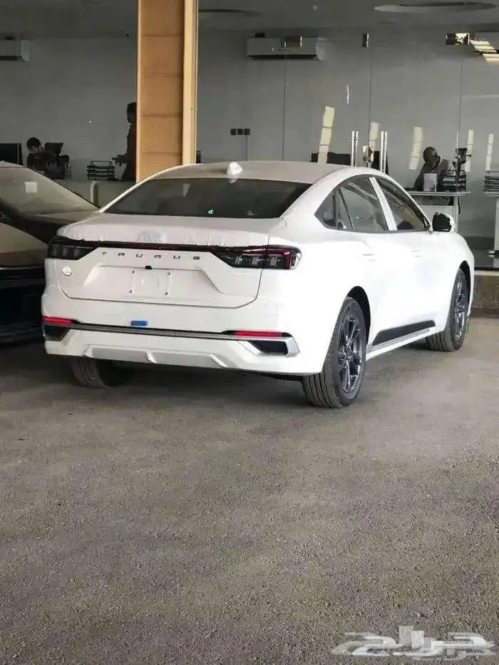 فورد تورس امبيانتي خليجي 2025 بقسط 1780 لدى الحسن 4