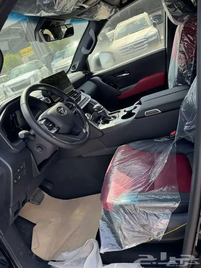 لاندكروزر VXR بريمي فل كامل موديل 2025 8