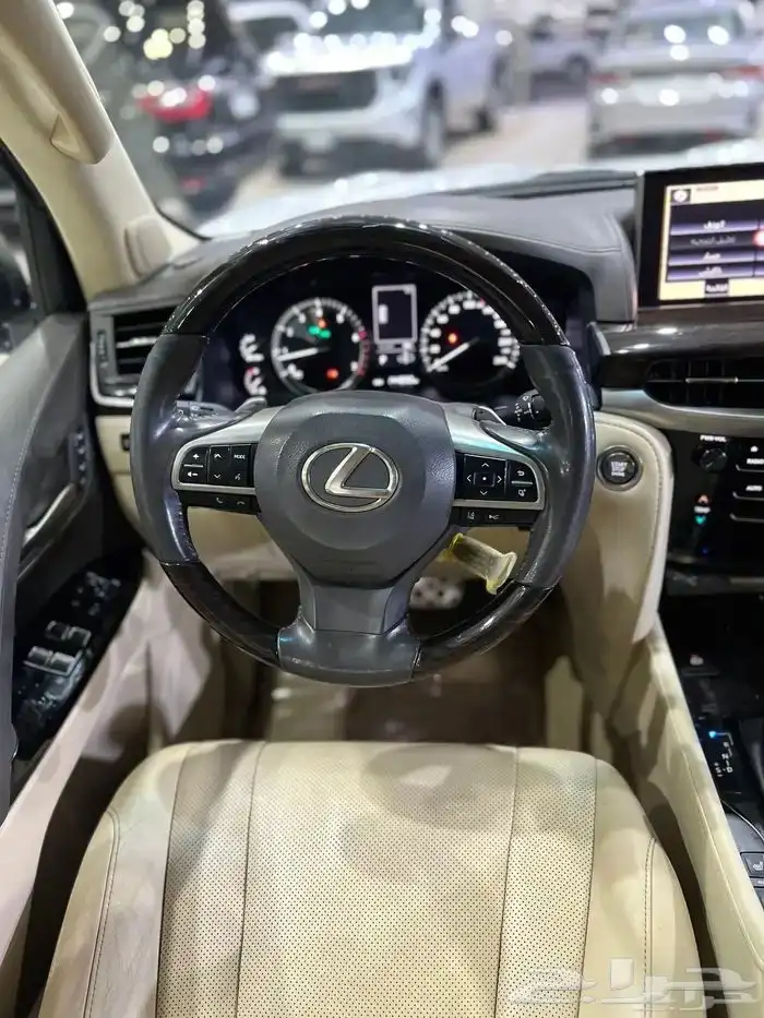 جيب لكزس 2020 سعودي فل كامل ماشي 144 الف 6