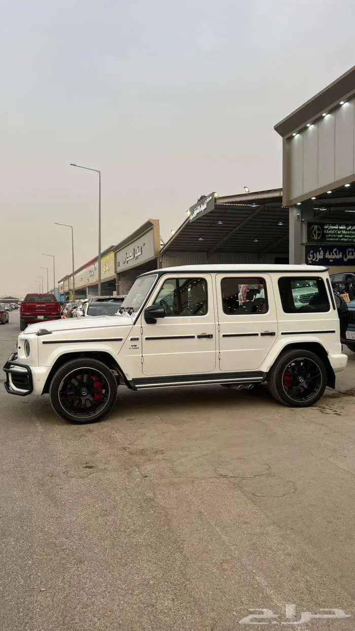 جي كلاس 63 موديل 2022- معرض خلف للسيارات 1