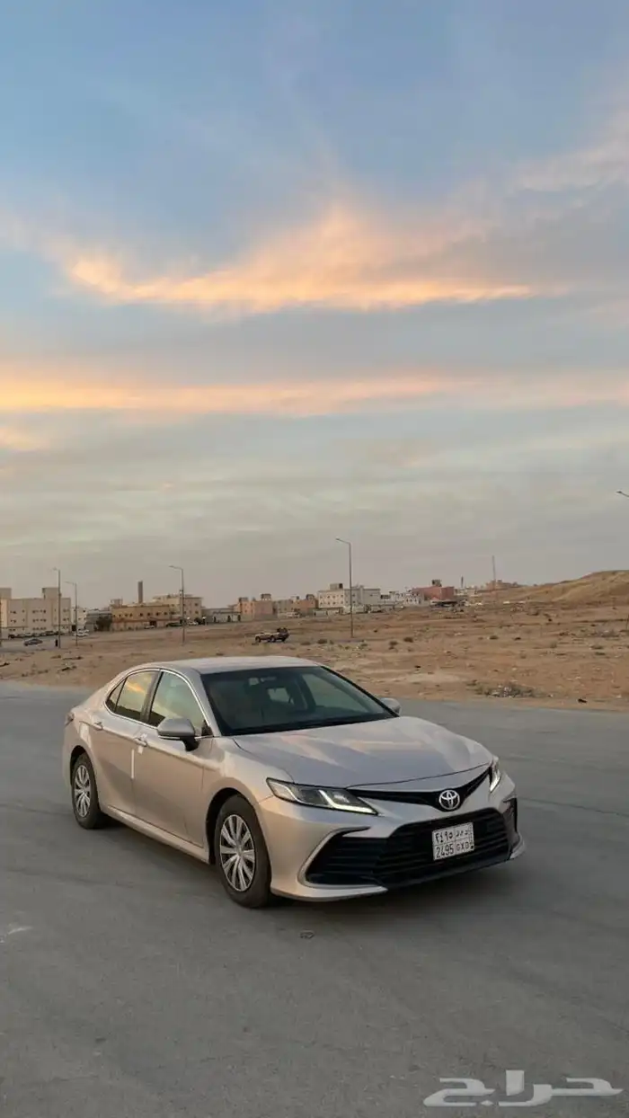 للبيع تويوتا كامري 2019 1