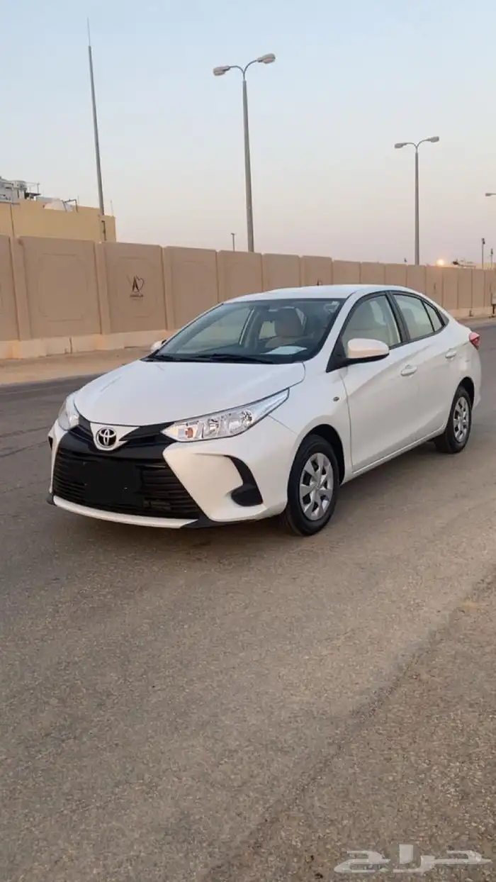 تويوتا يارس 2022 0