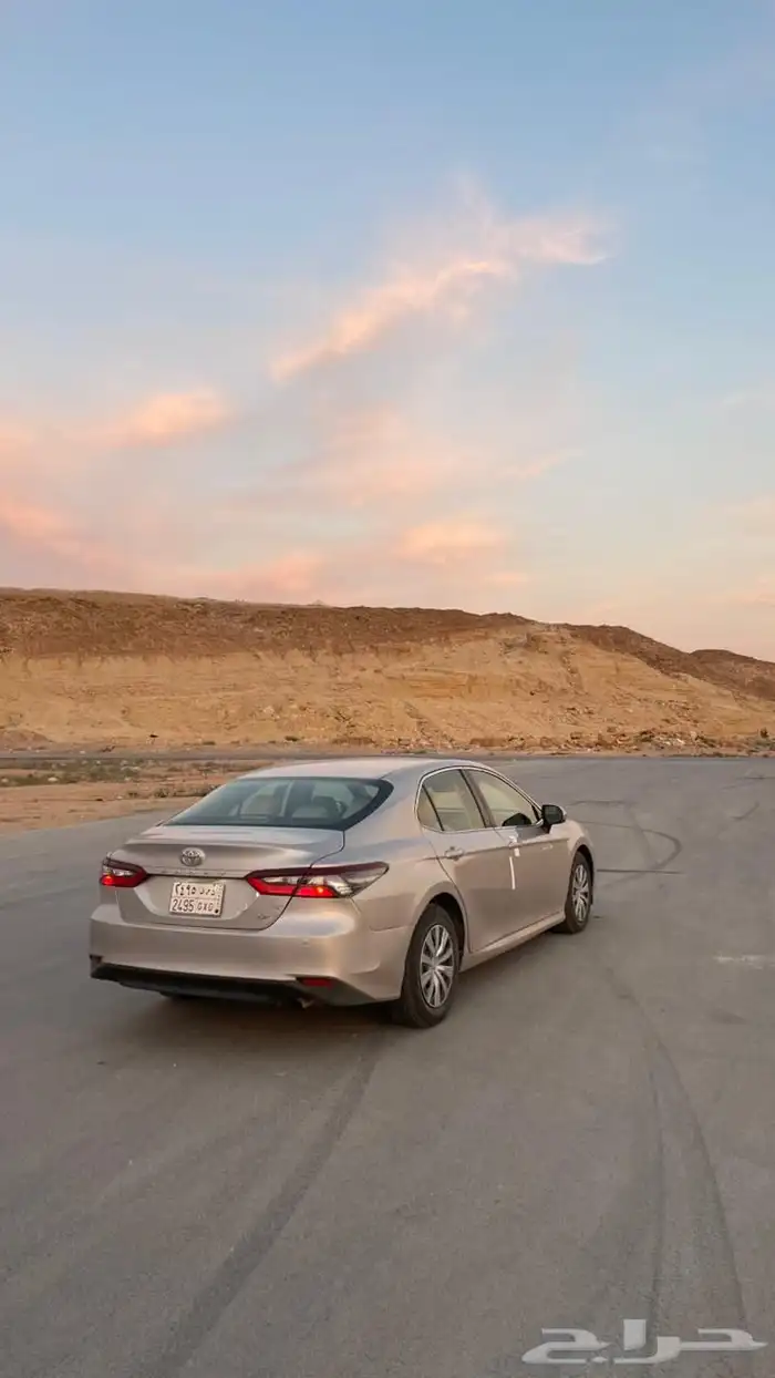 للبيع تويوتا كامري 2019 5