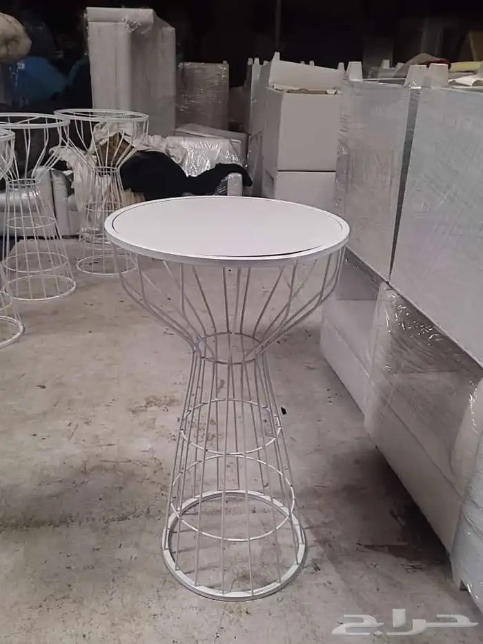 تاجير شاشات 18