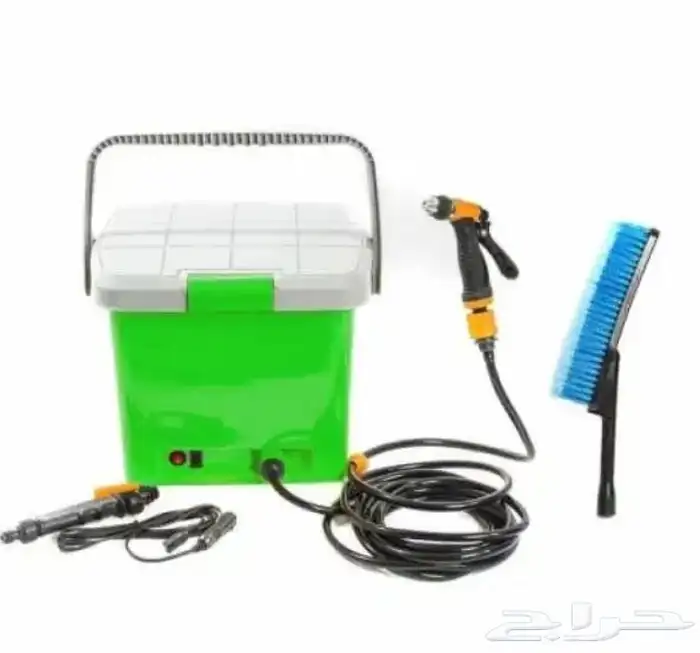 مضخة غسيل السيارة مدمجة بحاوية مياه 0
