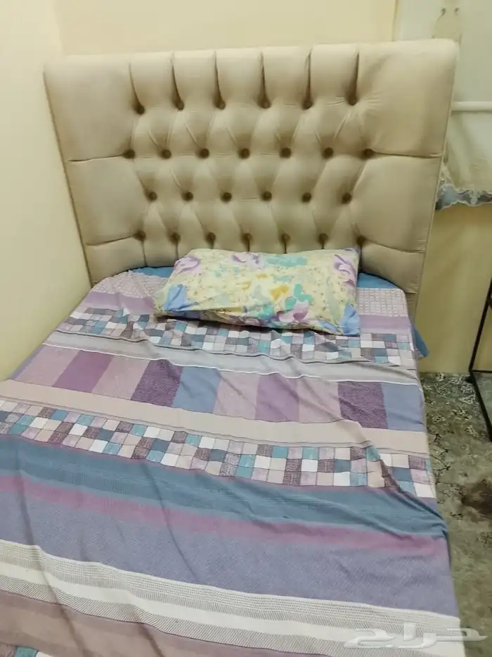 غرفه نوم   تلاجه 14 كيلو غساله 10 كيلو شاشه 42سريرين نفرونص 4