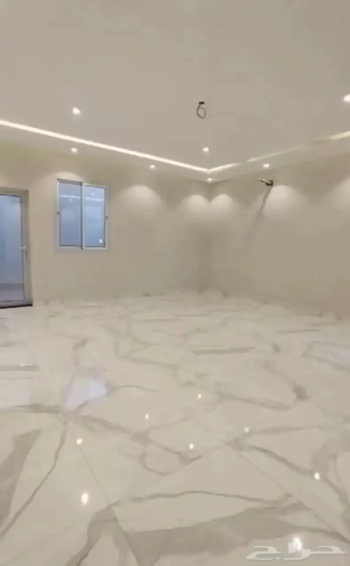 فيلا للبيع في جدة حي الزمرد طريق الملك سعود دورين ونصف 6