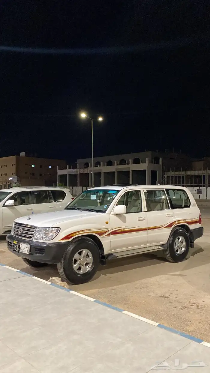 لاندكروزر 7