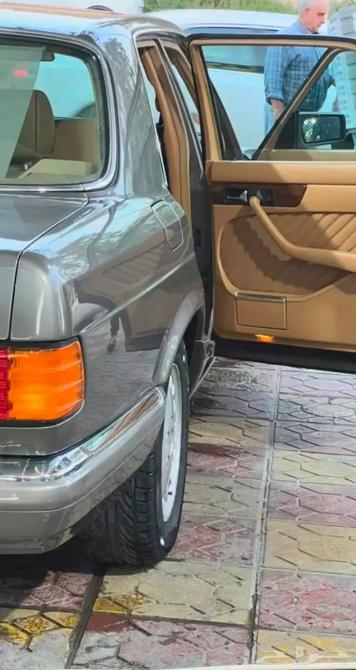 قطع مرسيدس كلاسيك w126 2