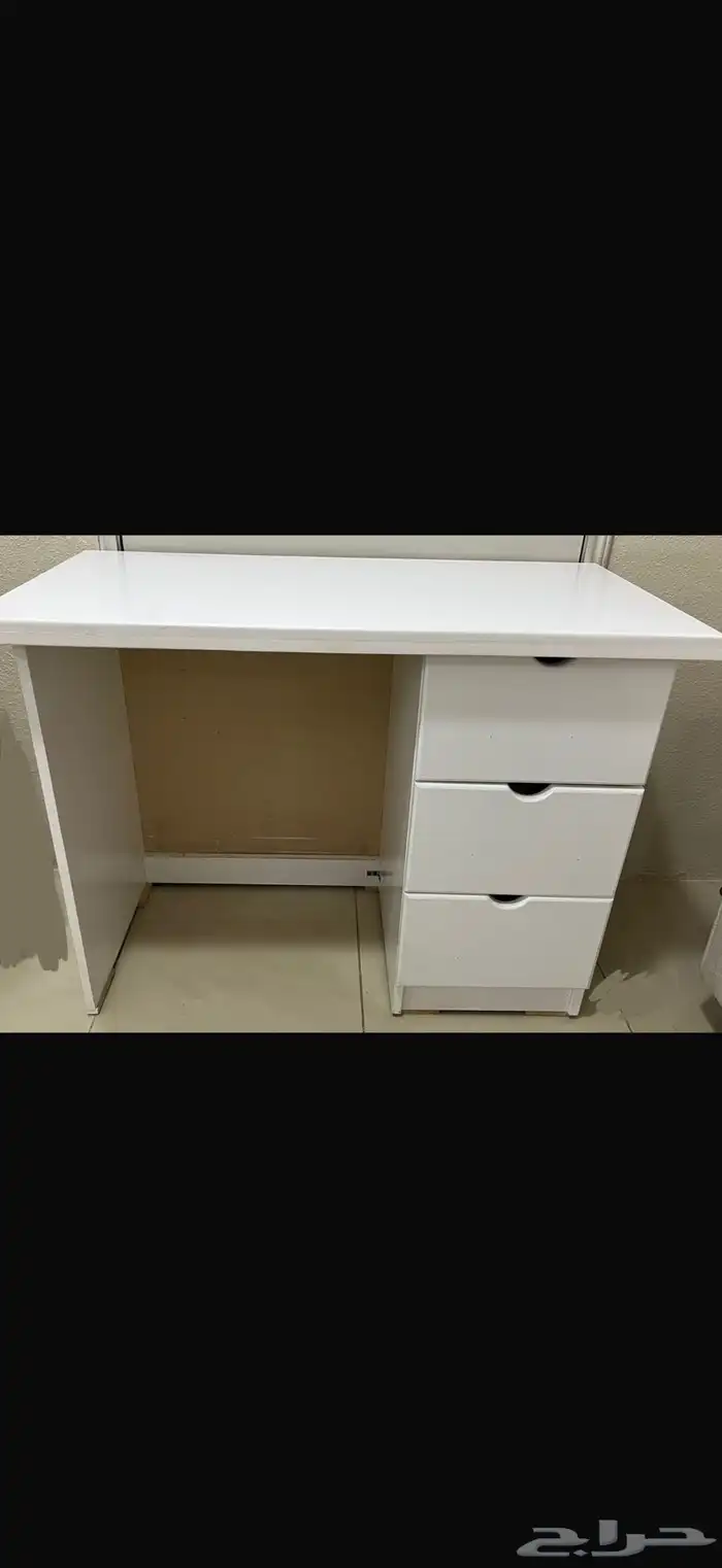 تسريحة وطاولة مكتب 1