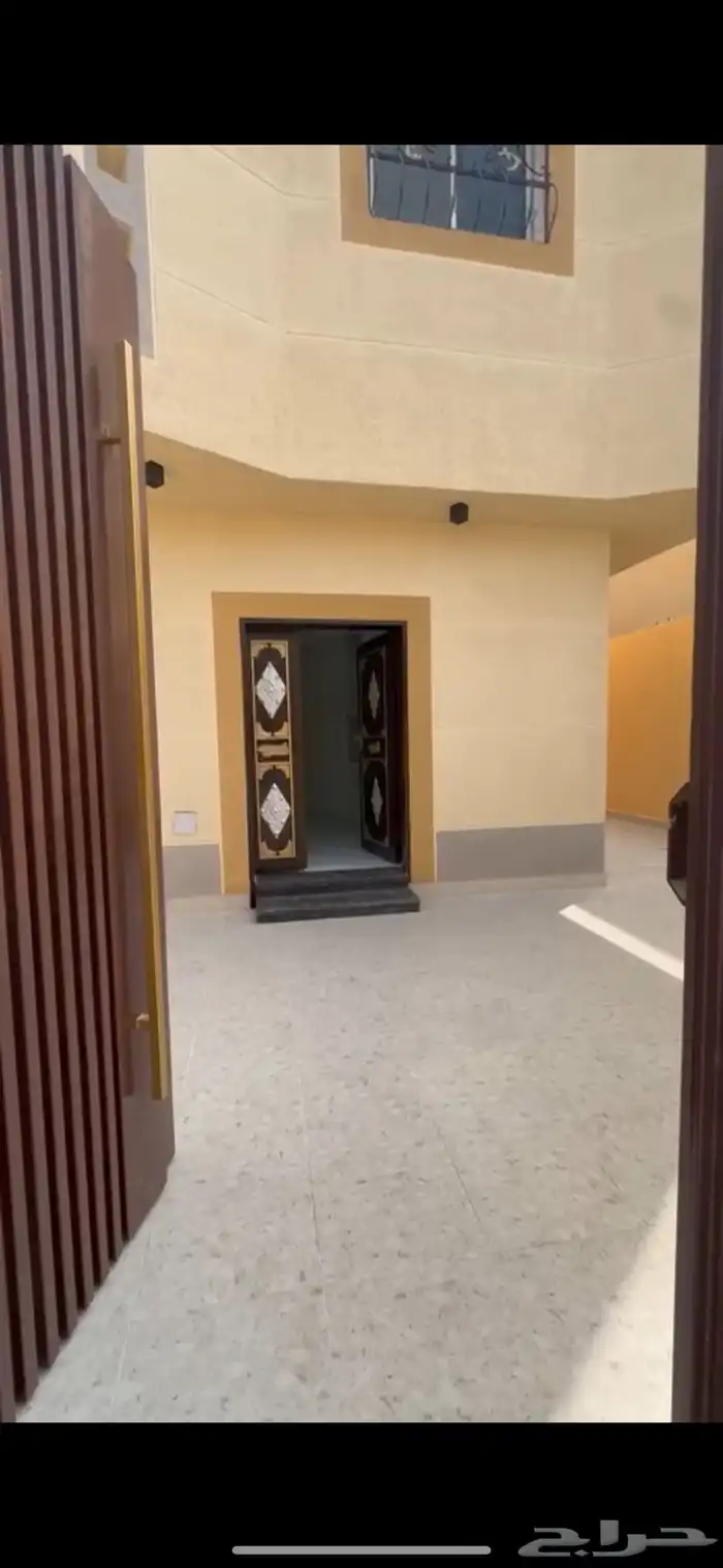 للايجار دور ارضي جديد 9