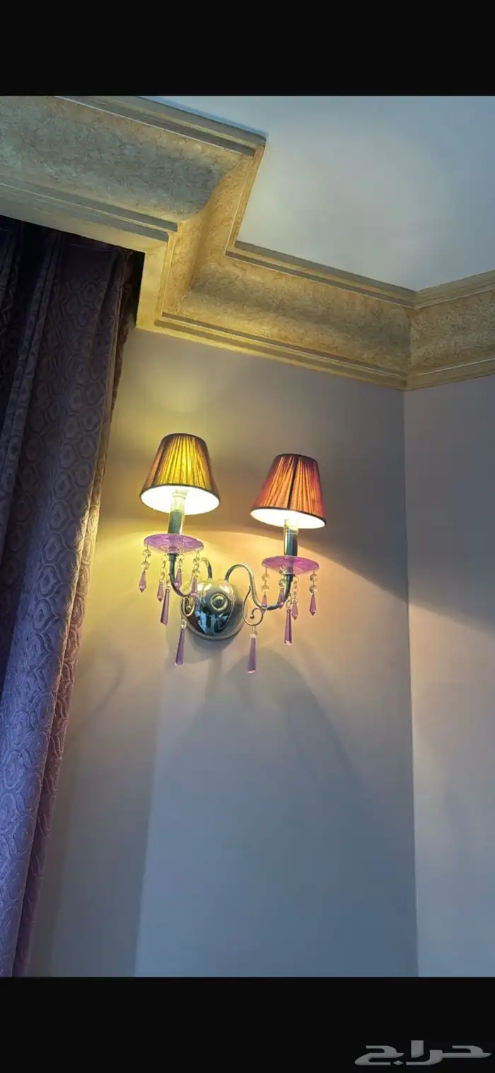 ثريا معها طقم إضاءه جداريه 2