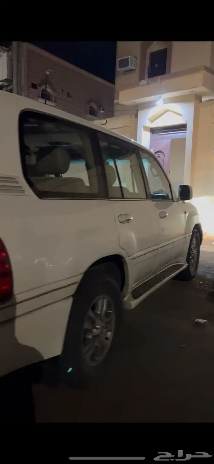 لكزس 2003 LX470 1