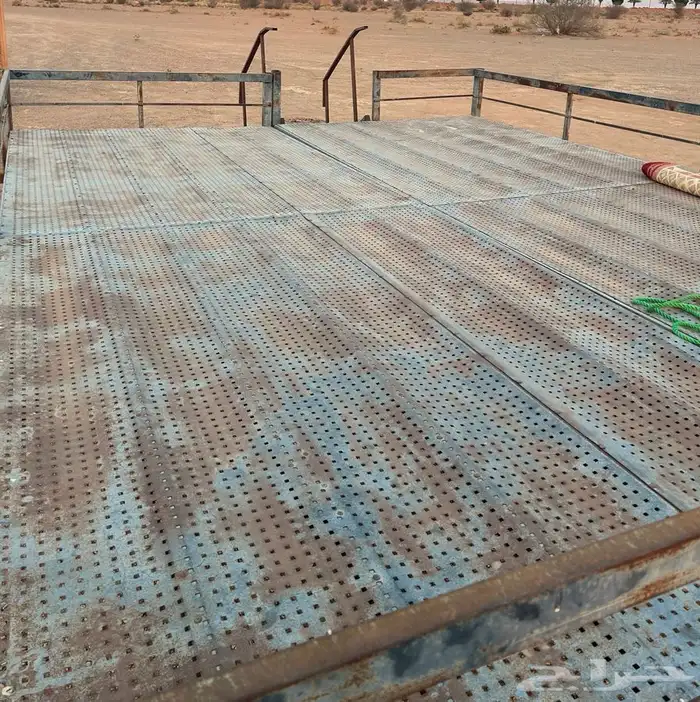 للبيع دكة صاج طيبة 0