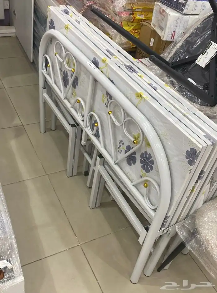 سرير حديد 0