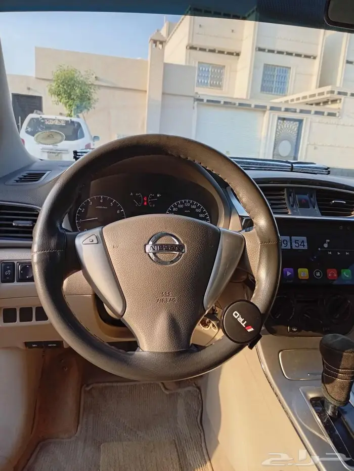 نيسان سنترا 2014 10