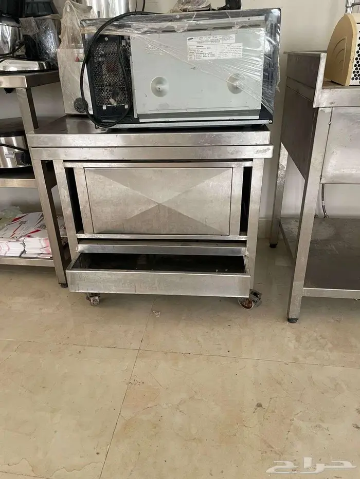 معدات مطاعم وطاولات استيل و افران 15