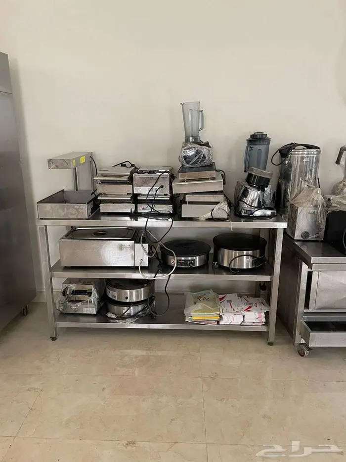 معدات مطاعم وطاولات استيل و افران 0