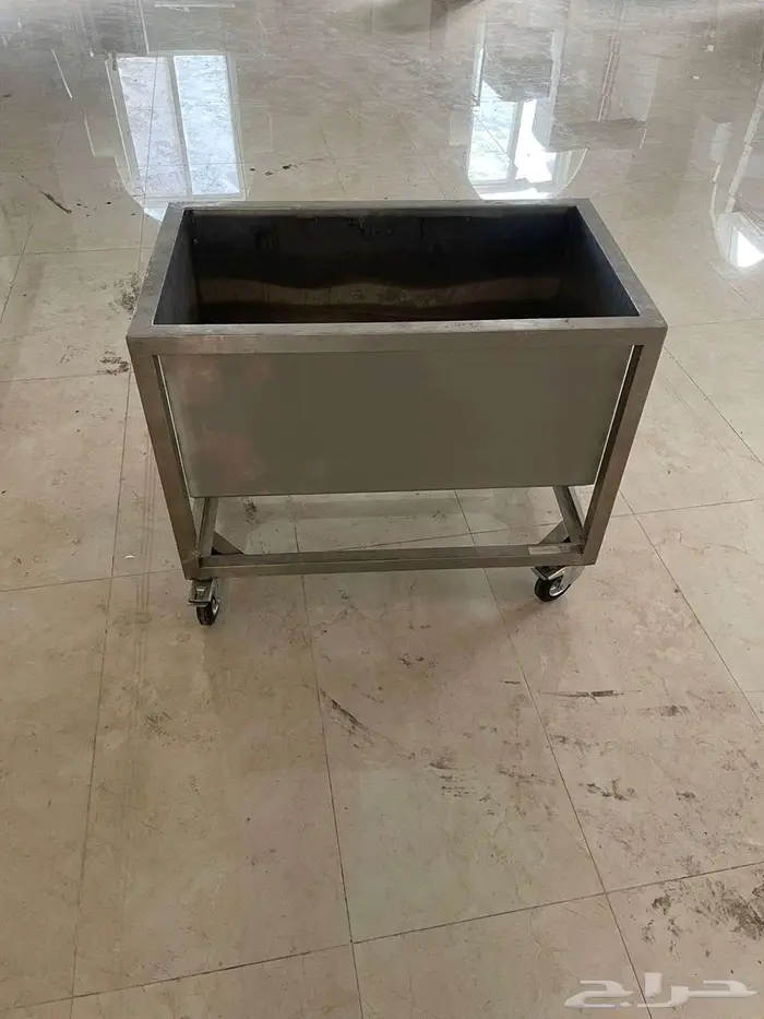 معدات مطاعم وطاولات استيل و افران 20