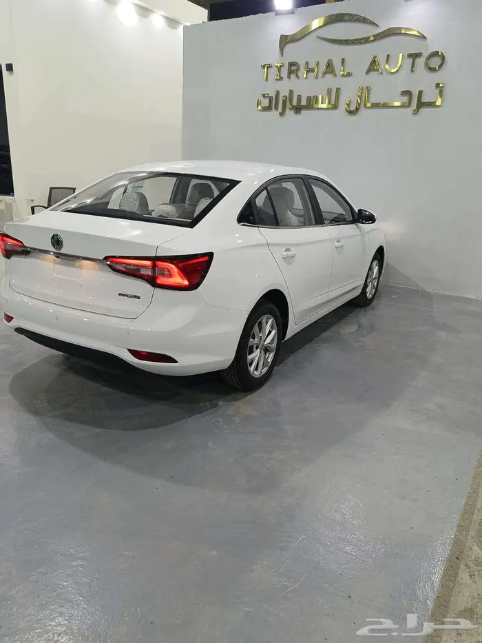 ام جي 5 ستاندر موديل 2025 عروض اليوم الوطني كاش وتقسيط 8
