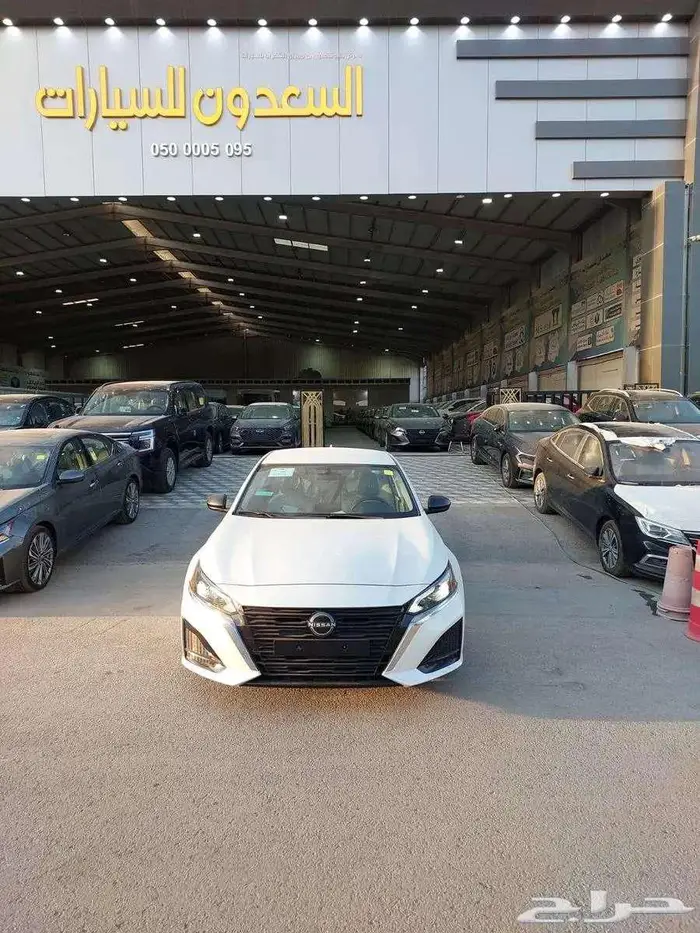 نيسان التيما ستاندر 2025 قير اوتماتيك بنزين 10