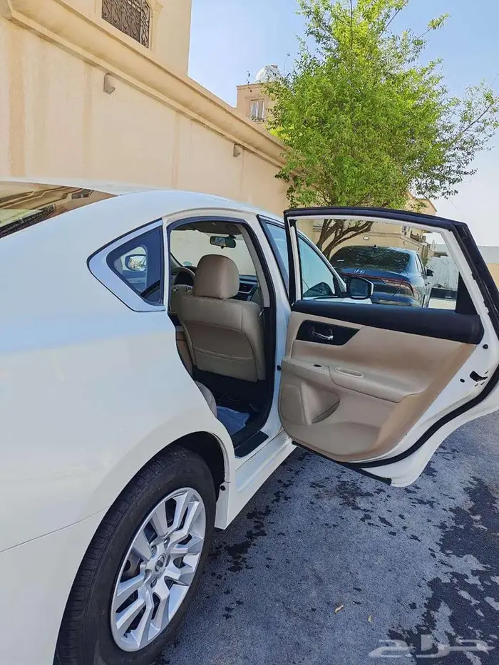 نيسان التيما 14