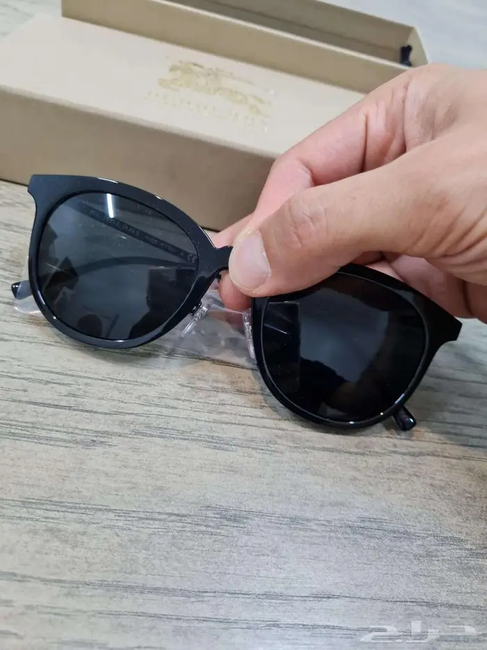 (تصفية شامله) نظارة شمسية ماركة Burberry (أصليه). 26