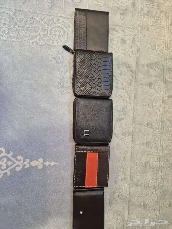 محافظ للبيع 0