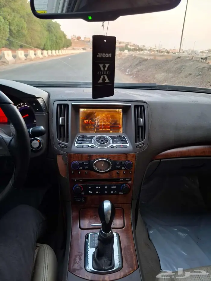 انفنتي G37 2009 7