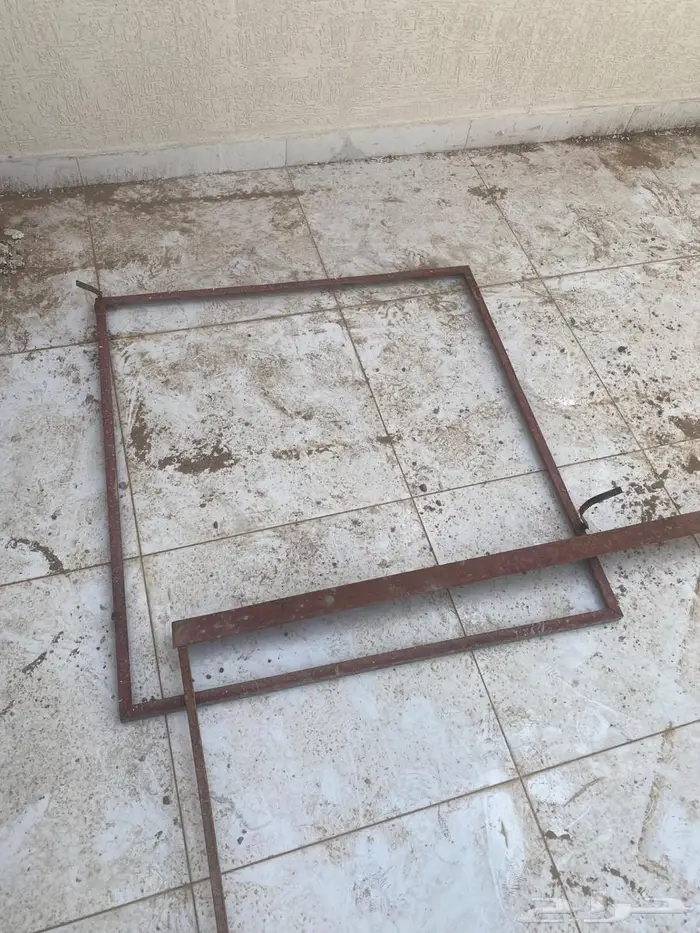 حلق باب و دريشة حديد 0