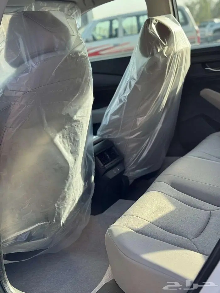 هوندا اكورد LX استاندر موديل 2025 6