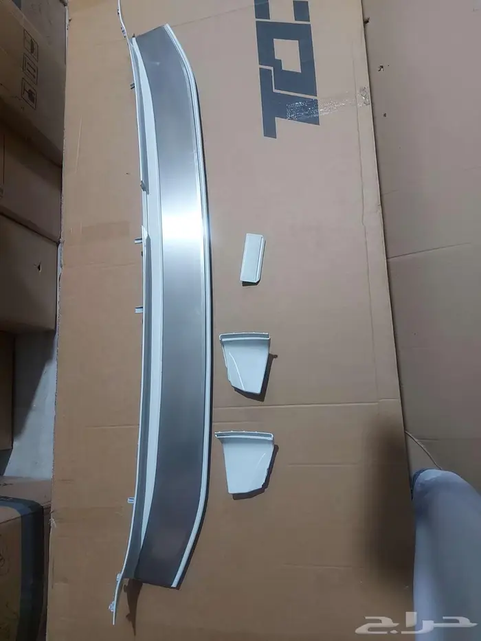 اكسسوارات لاندكروزر 22-25 7