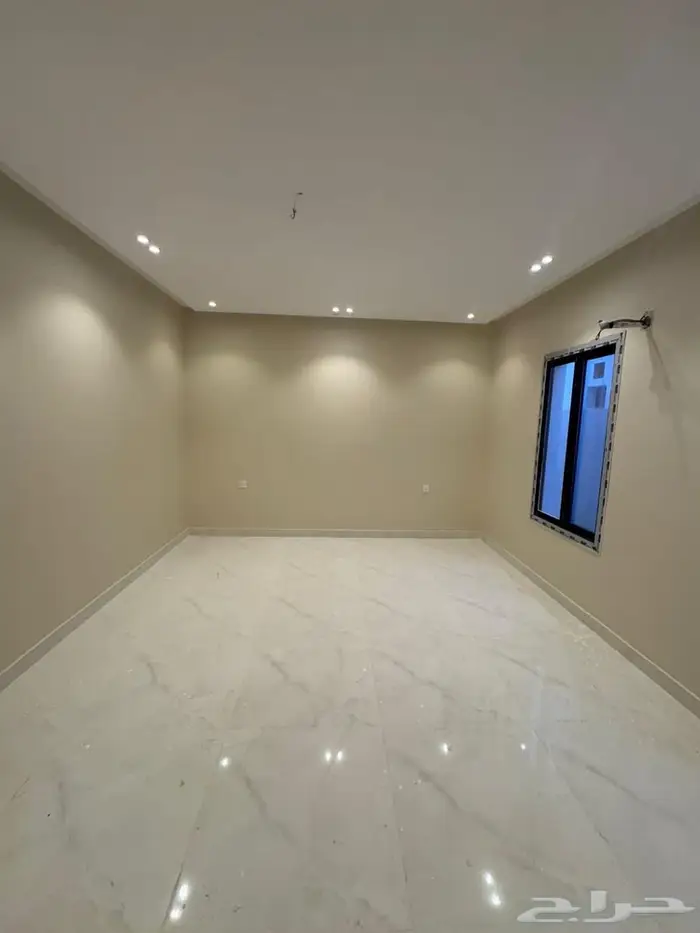 فيلا فاخرة للبيع بحى الرياض 5