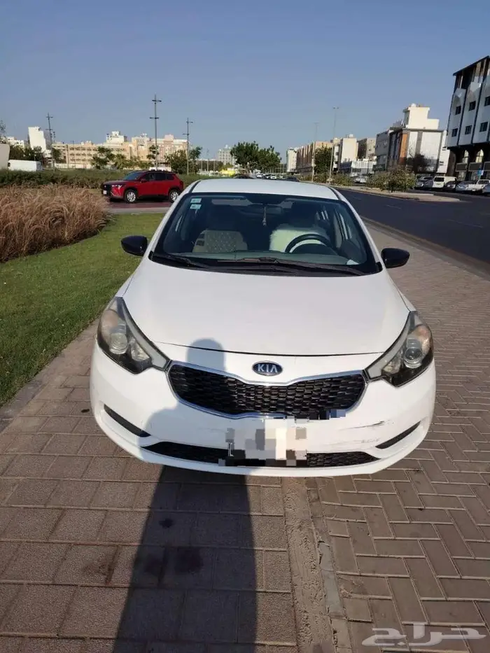 كيا سيراتو موديل 2014 قير اتوماتيك 4 سلندر حجم المكينه 1600 0