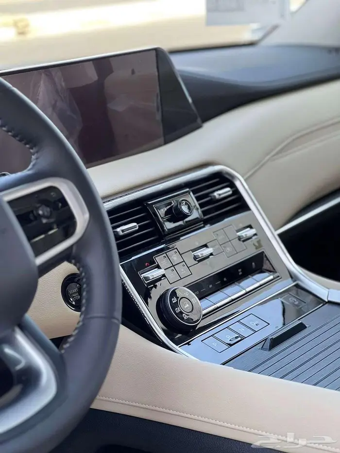 نيسان باترول ال اي اسود 2025 2