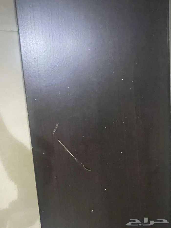 طاولة تلفزيون إيكيا أسود لأعلى سوم 2