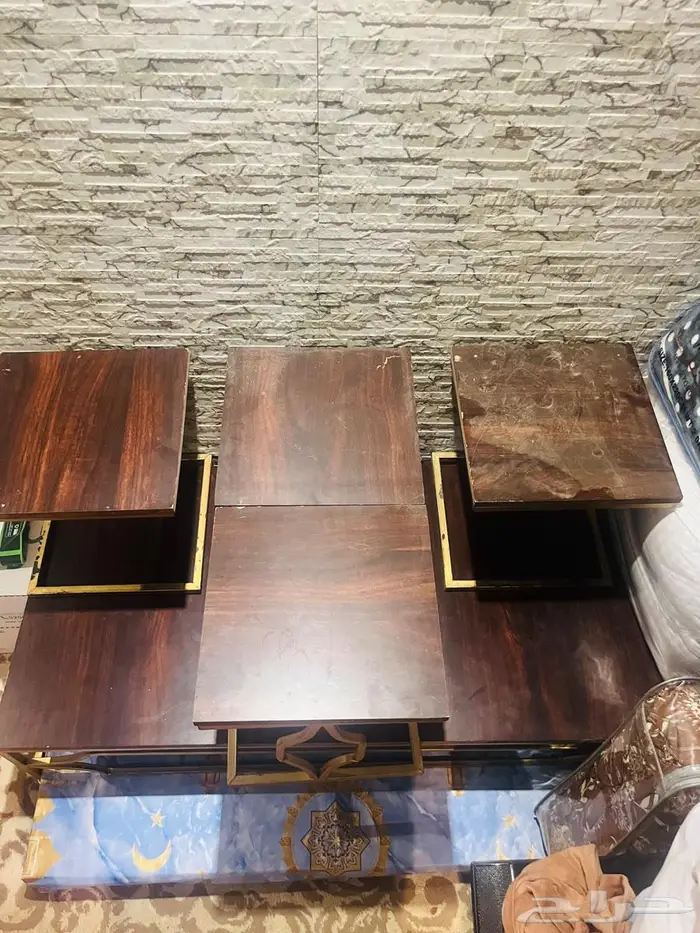 خمس طاولات خدمه الحد 200 0