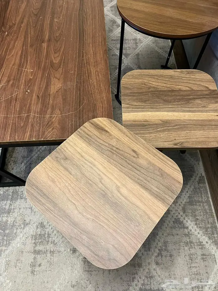 طاولات وخلاط كهربائي 1