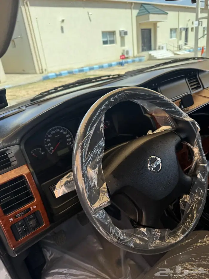 باترول سفاري ربع فتك 2015 78