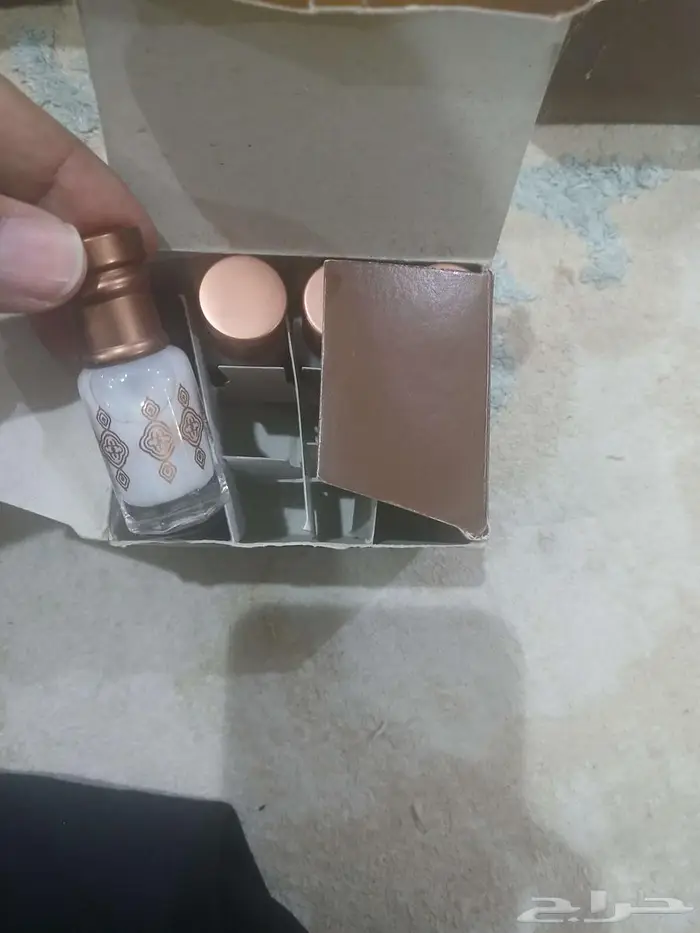 علب تولات مرود زجاج 1