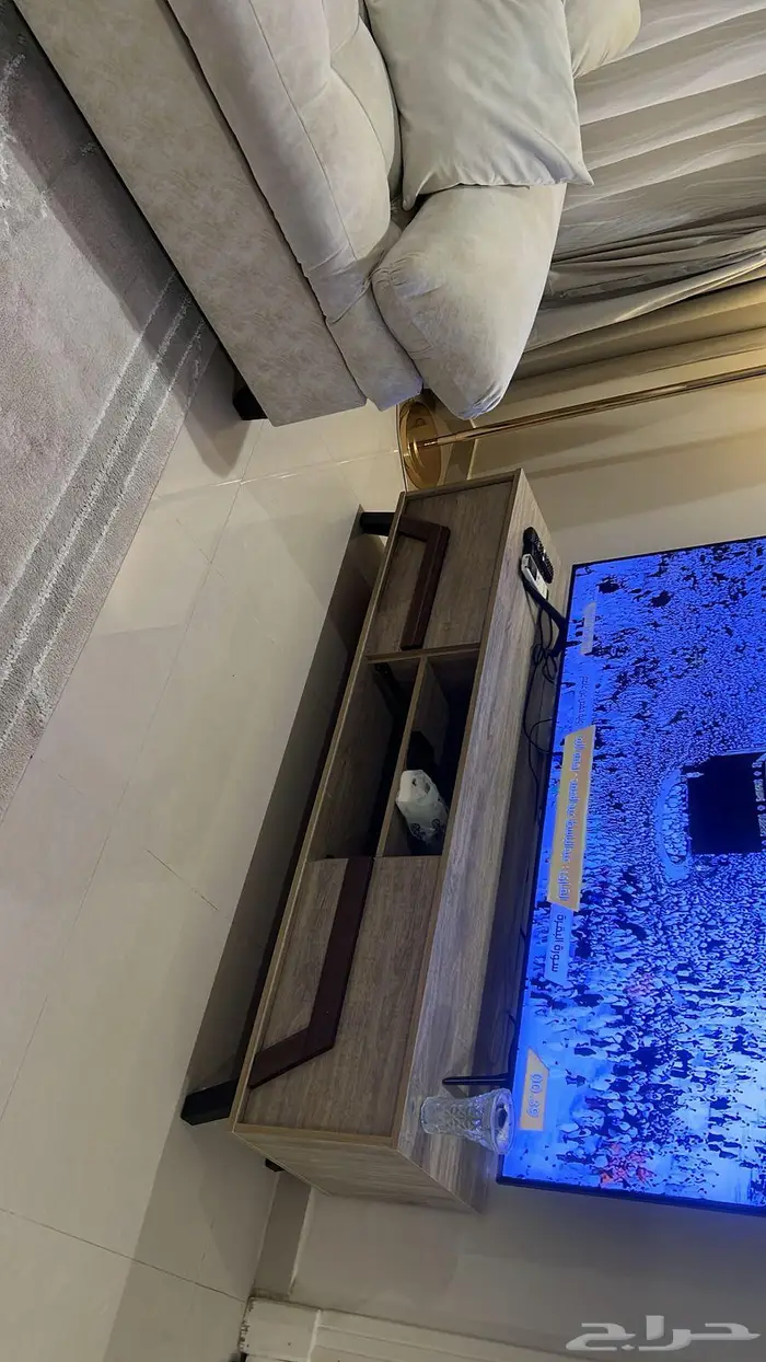 كنب امريكي وطاولات خدمة طاولة شاشة 2